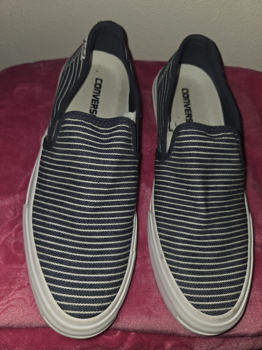 Converse Unisex Slip-On Striped Canvas Sneakers in Navy/White